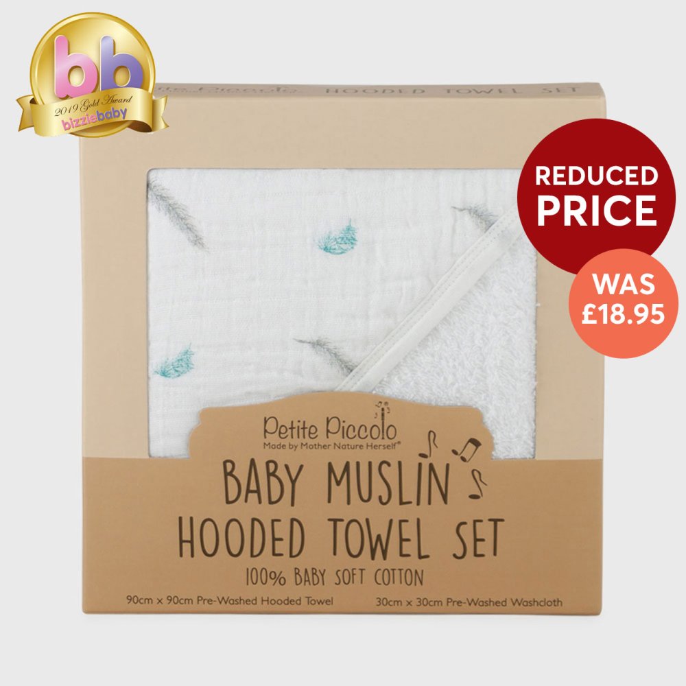 HOODED TOWEL AND WASHCLOTH FEATHERS